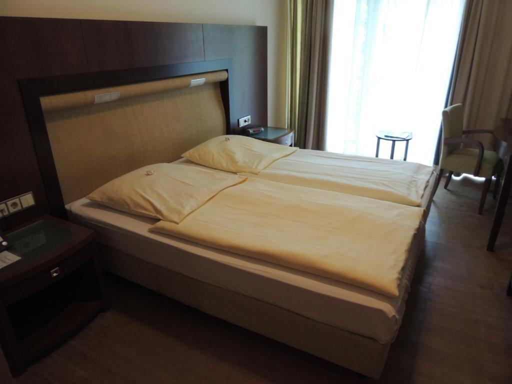 Royal Inn Кельн Номер фото